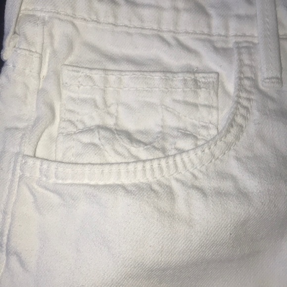 White shorts size 32 very clean no stains or rips - Picture 4 of 8